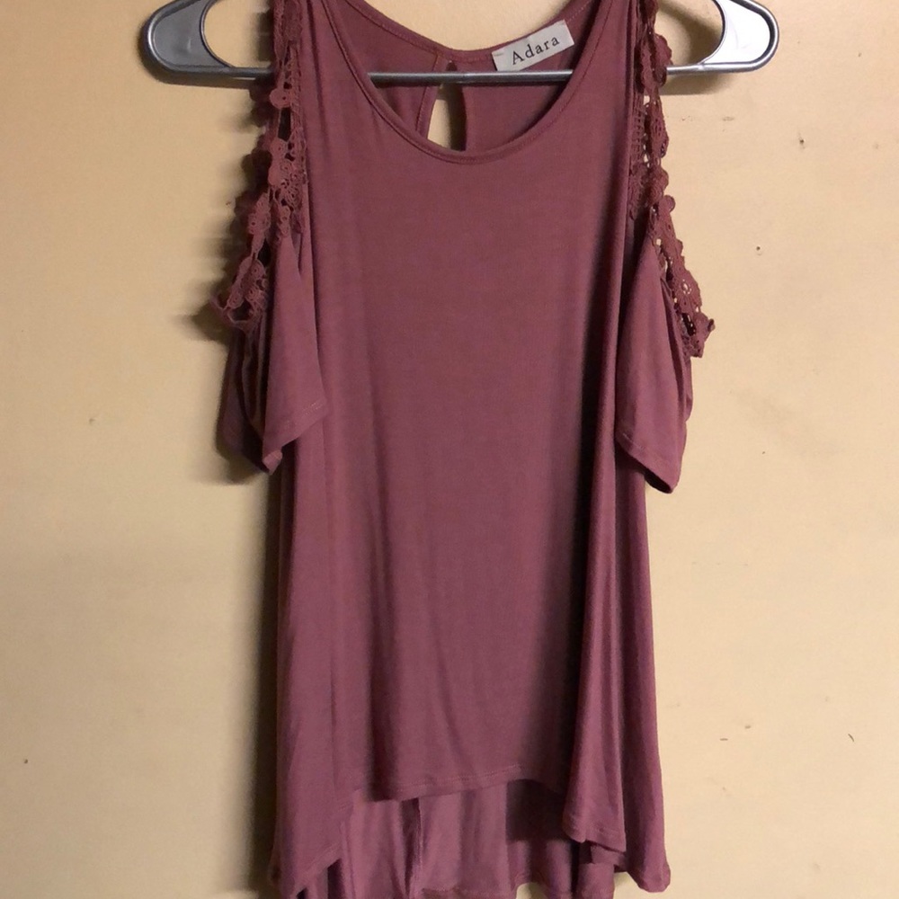 Floral rose cold shoulder top
